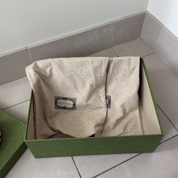 Gucci Platform Sandal With Perforated G - Picture 4 of 6